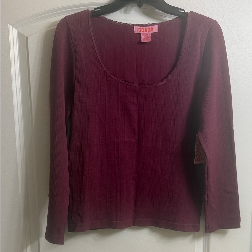 Burgundy Seamless Long Sleeve Scoop Neck Top One Size Fits Most..@53